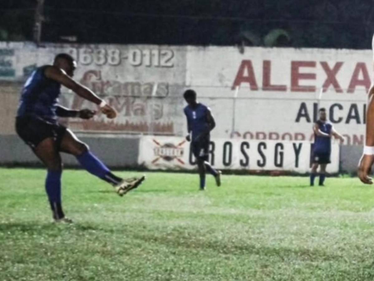 Exfutbolista de la Liga Nacional sorprende al anunciar su retiro a sus 28 años: Fue lo mejor que me pasó en la vida