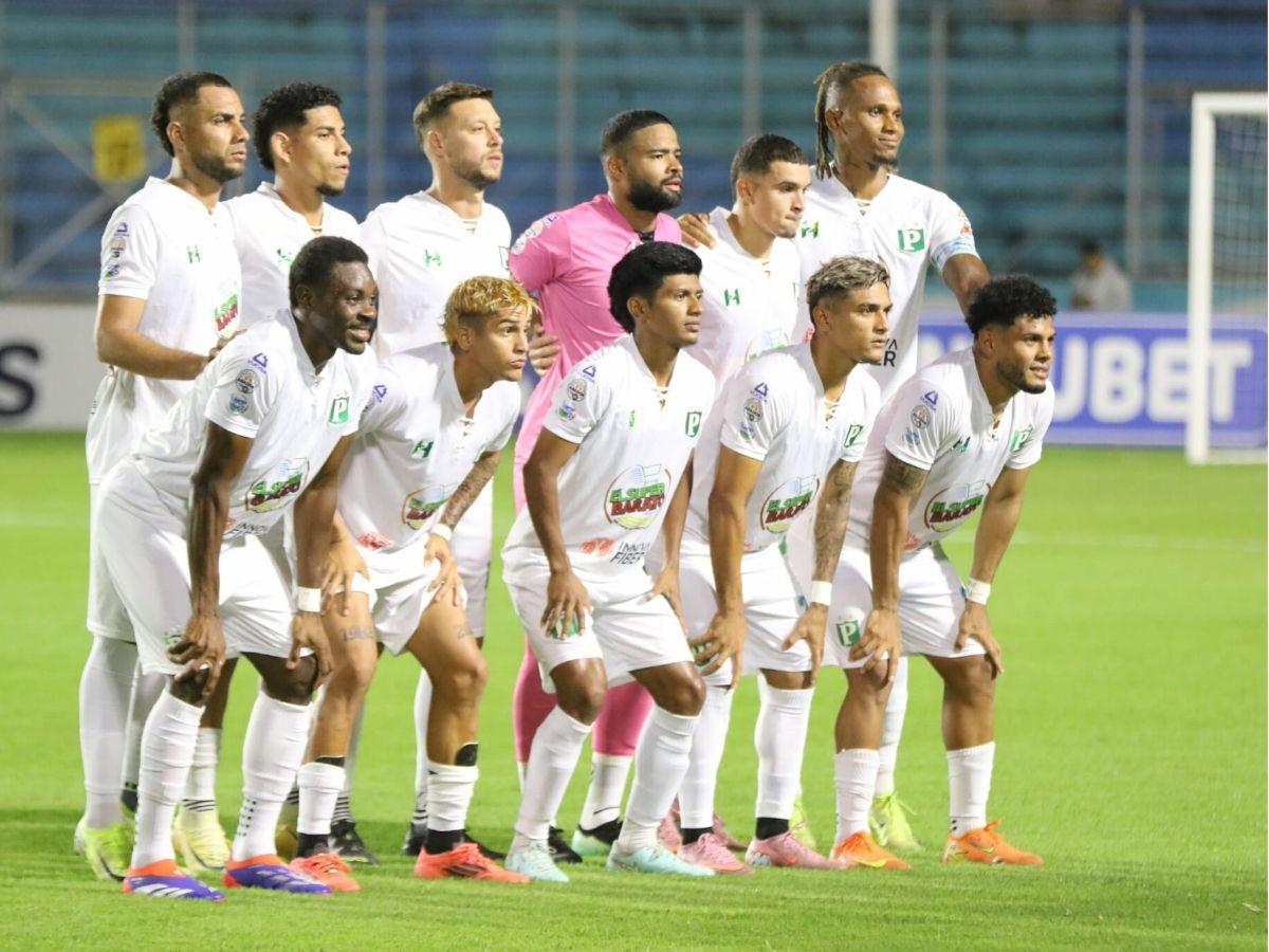 ¡Bochornoso! Las fotos de la tristeza del Motagua tras vergonzosa vapuleada ante Platense y Auzmendi volvió a Honduras
