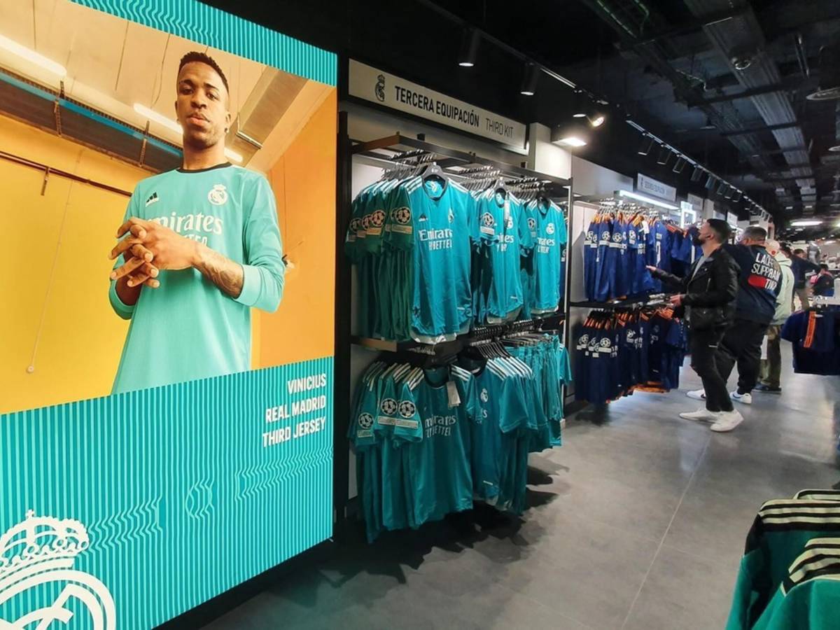 ¡Asegurando su futuro! Así es la vida de millonario de Vinicius: Su nuevo salario, rompe el mercado de patrocinadores y el lado solidario