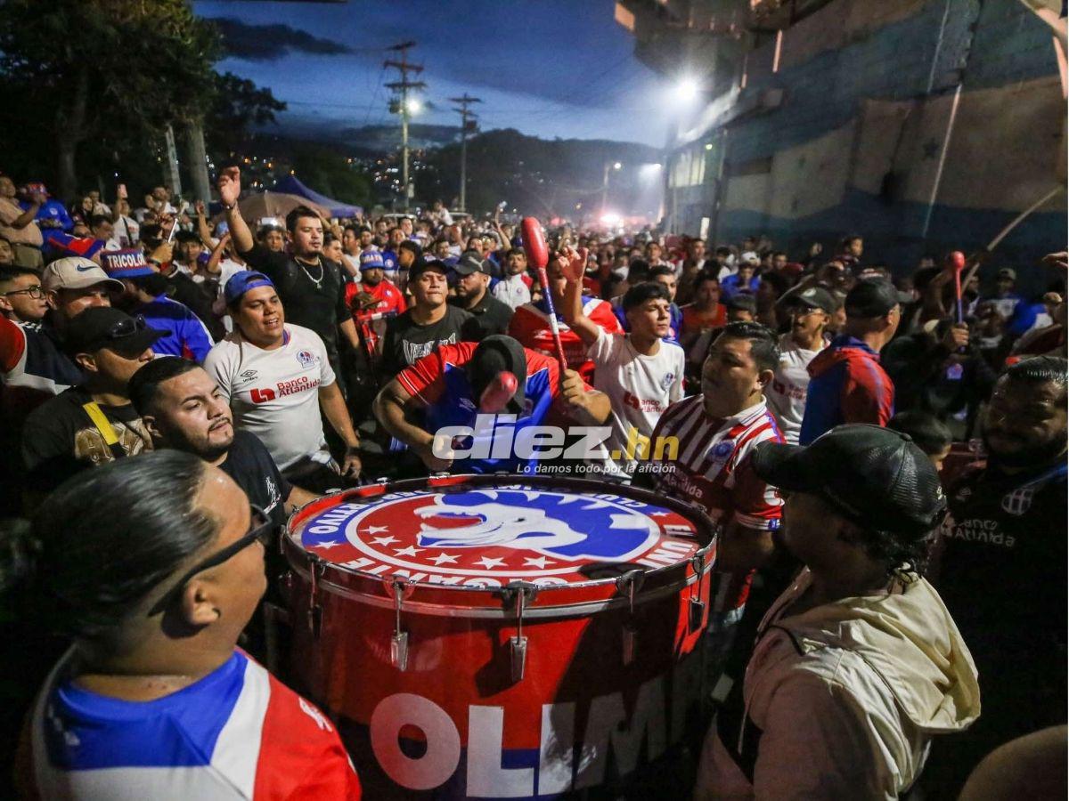 Descomunal show de la Ultra Fiel: así es el infierno que le preparó la afición de Olimpia al Antigua por Copa Centroamericana