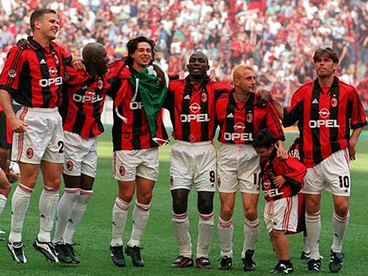 La exclusiva lista a nivel mundial de los 18 clubes que se coronaron campeones en su Centenario: ¿Se meterá Marathón?