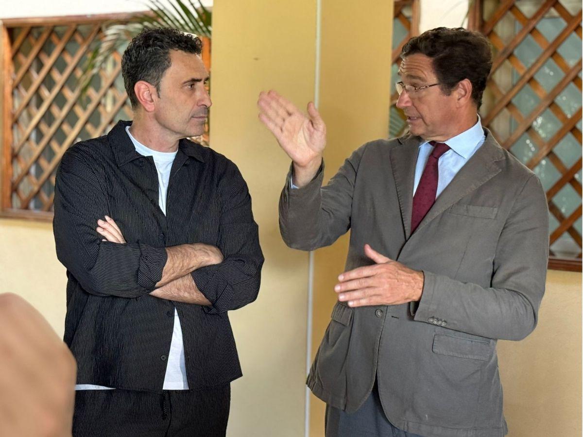 ¡Francisco Molina se sintió como en casa! Embajada de España recibió al nuevo técnico de la Selección de Honduras