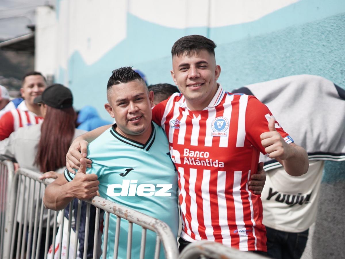 Final Olimpia-Motagua: ¡Ambientazo! Primeros aficionados en el Nacional, fiesta de la Ultra Fiel y bellas chicas