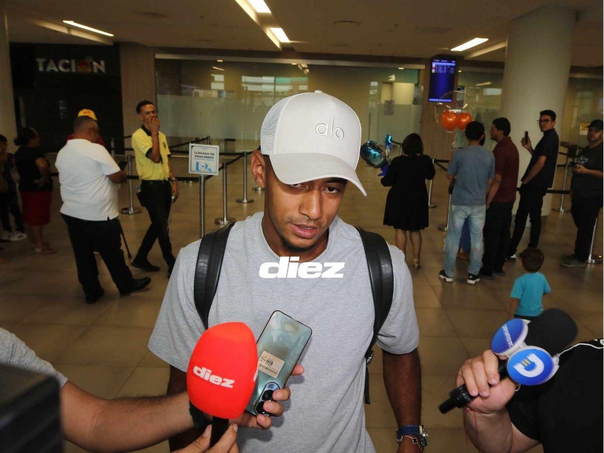 Choco Lozano causa furor en su regreso a Honduras: Así fue la llegada del atacante del Santos para las Eliminatoria Mundialista