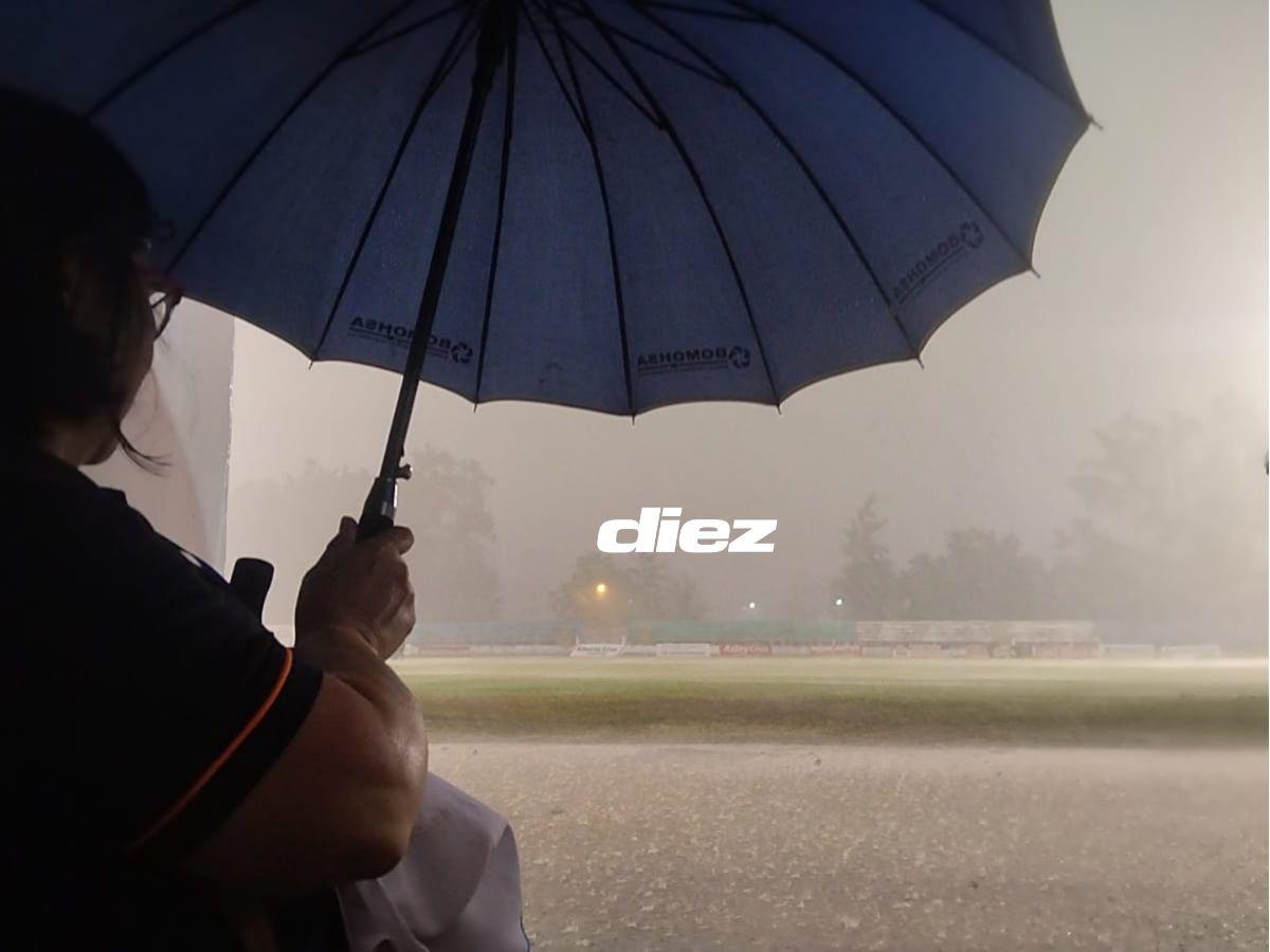 Barbies cautivaron en el Independiente-Choloma, diluvio azotó Siguatepeque y ¿quién es el misterioso enmascarado?