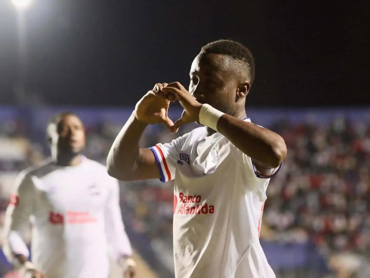 Gesto de Edwin con Chirinos, la pelea del Firpo con ellos y el abrazo de Espinel