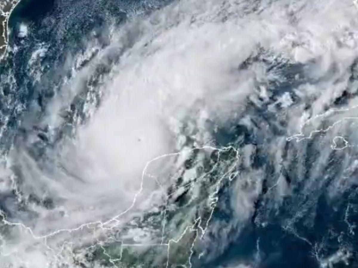 ¡Sería el más destructivo en 100 años! Así se prepara Florida para el impacto del poderoso huracán Milton