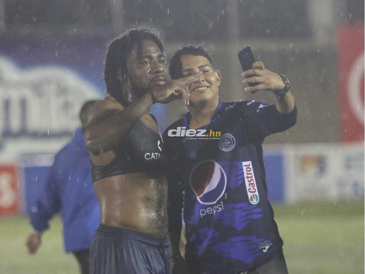 No se vio en TV: Diluvio en Choluteca, jugador de Motagua se robó el show y chicas robaron suspiros en el Emilio Williams