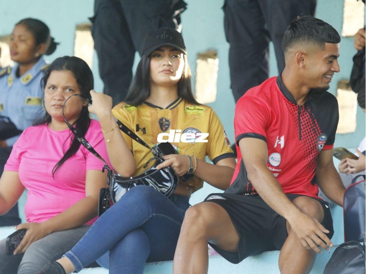 ¡Qué lindas! Las chicas bellas que cautivan en la previa del Choloma vs Olimpia en el Estadio Rubén Deras