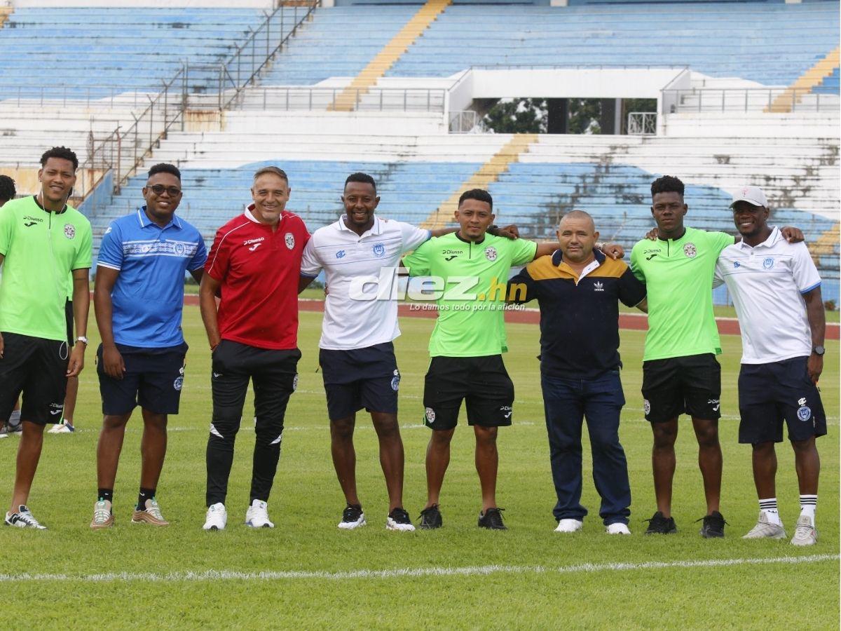 Derroche de bellezas en el Marathón-Victoria, revelan hermoso trofeo y ¿quién es la linda árbitra de la Copa La Prensa?