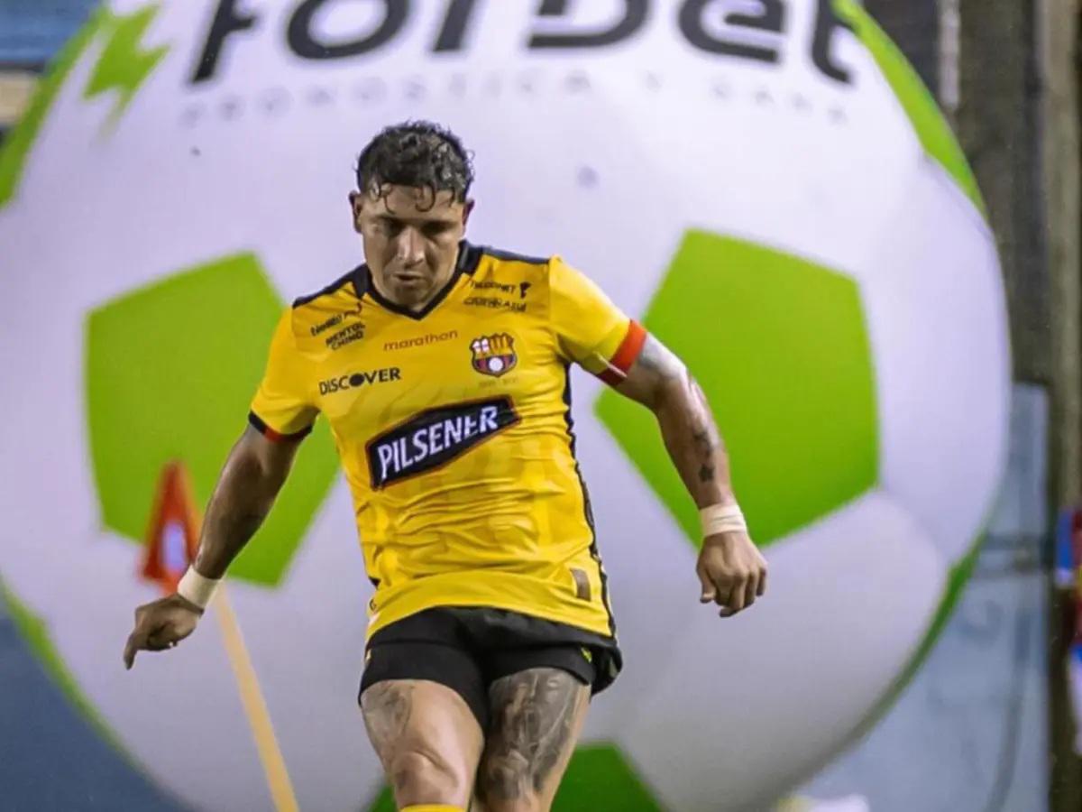 Policía revela las causas de la muerte del futbolista de Barcelona SC Mario Pineida y su amante: Lo mataron por si...