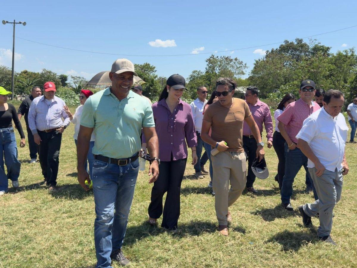 Condepor inspeccionó tres canchas de fútbol en la zona norte de Honduras con el objetivo de modernizarlas