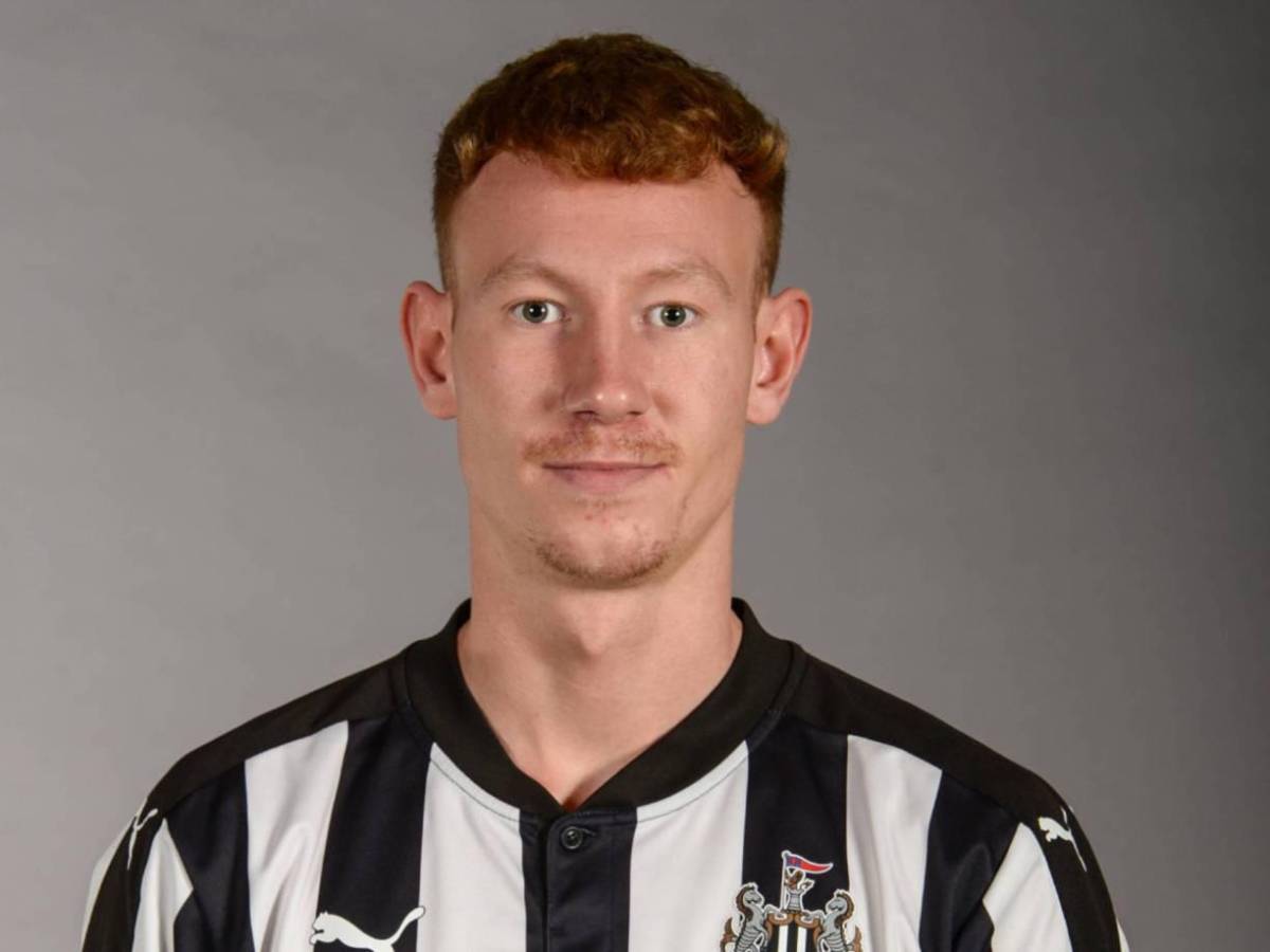 Murió el día de su cumpleaños; la tragedia invade al fútbol británico: ¿qué se sabe sobre el jugador?