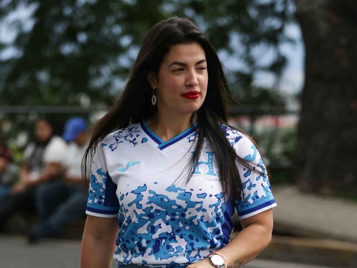 Dos esposas de futbolistas sorprenden, las bellas chicas que adornan el Chelato Uclés y el descartado por Rueda que llegó