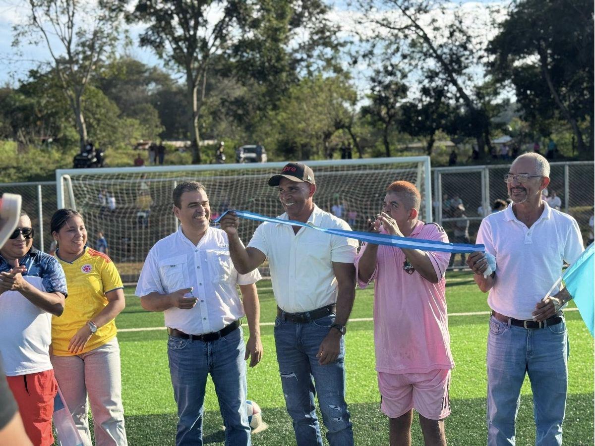 ¡Llegó la 95! Condepor inaugura cancha sintética en Santa Cruz de Yojoa: así quedó el hermoso recinto