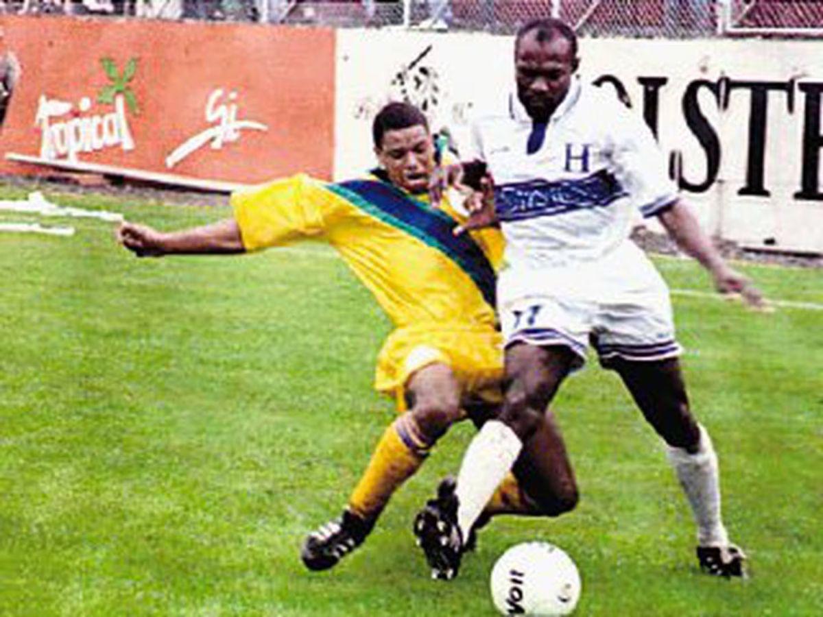 Honduras a través del tiempo: las grandes figuras de la Bicolor en eliminatorias; ¡Carlos Pavón y Carlo Costly fueron héroes!