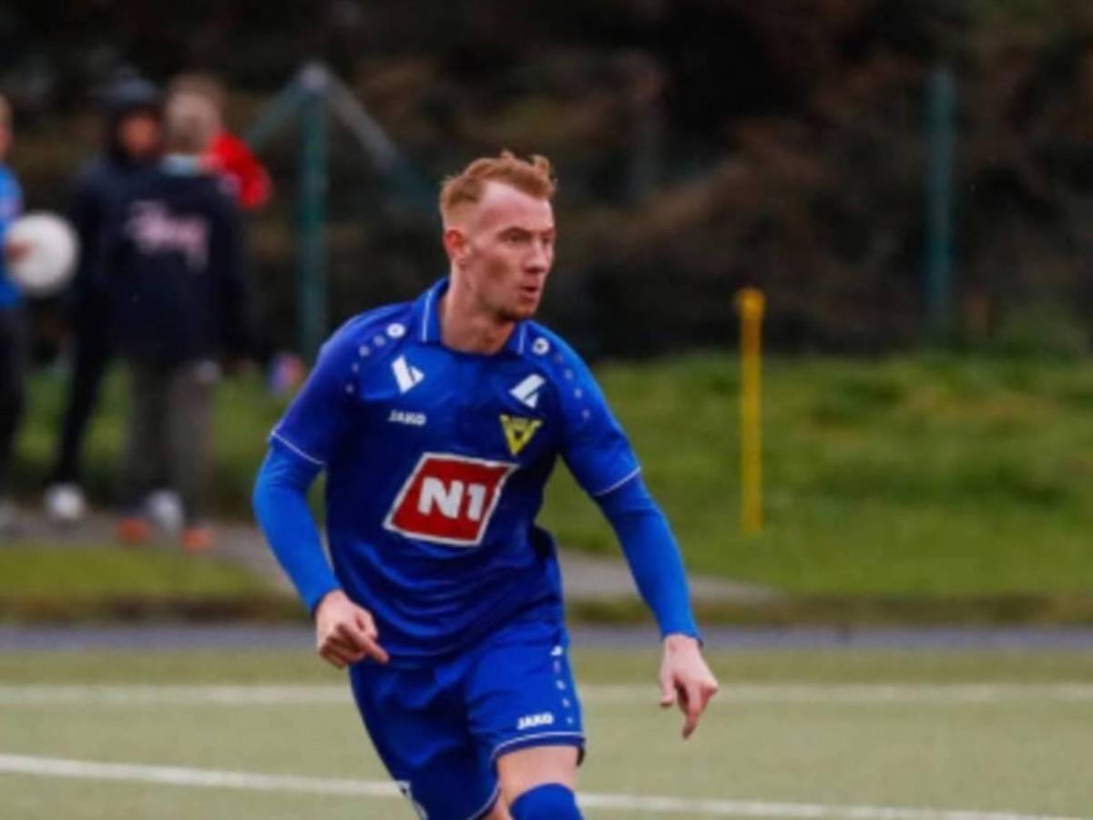 Murió el día de su cumpleaños; la tragedia invade al fútbol británico: ¿qué se sabe sobre el jugador?