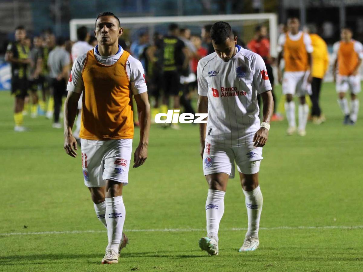 Jerry Bengtson recibe balón de oro, Olimpia con visita de lujo y caras tristes tras empate ante Real España