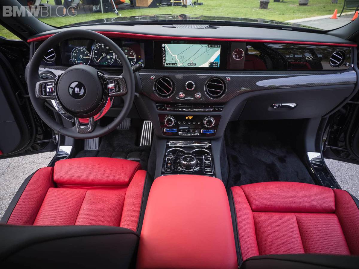 ¡Jennifer López y Cristiano Ronaldo tienen uno! Así es el Rolls-Royce Ghost, el último lujito de Teófimo López