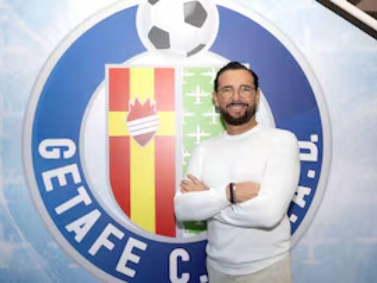 Flick borra a figura del Barca y salidas del Real Madrid tras llegada de Mourinho