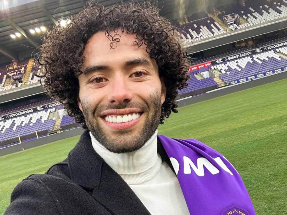 México indignado: el error de Anderlecht en el fichaje de “Chino” Huerta: ¿qué sanciones habrían?