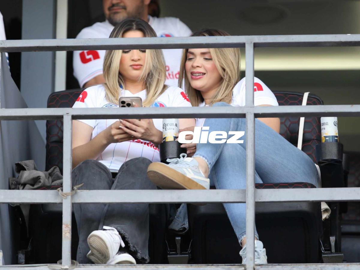 ¡Bellezas en el Nacional! Las hermosas chicas que llegaron a engalanar el clásico entre Olimpia y Real España