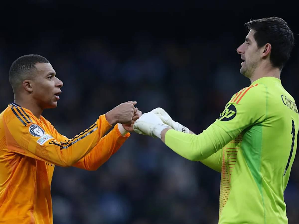 Mbappé-dependencia del Real Madrid, lo que hizo Vinicius tras salir de cambio y lo curioso de la celebración de Camavinga