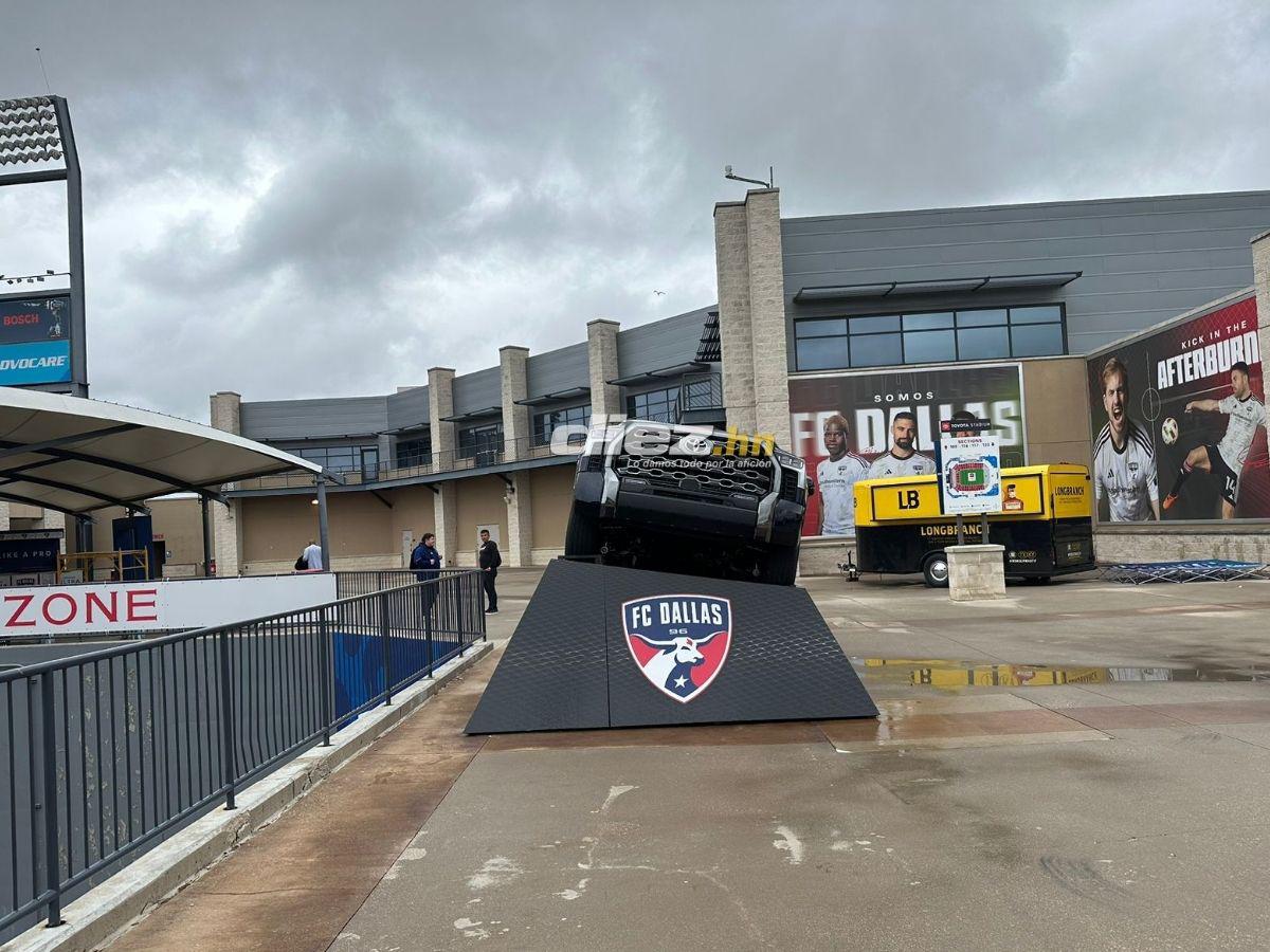 Con paneles solares y engramillado de mesa de billar: Así pulen el Toyota Stadium de Dallas para el Honduras vs Costa Rica