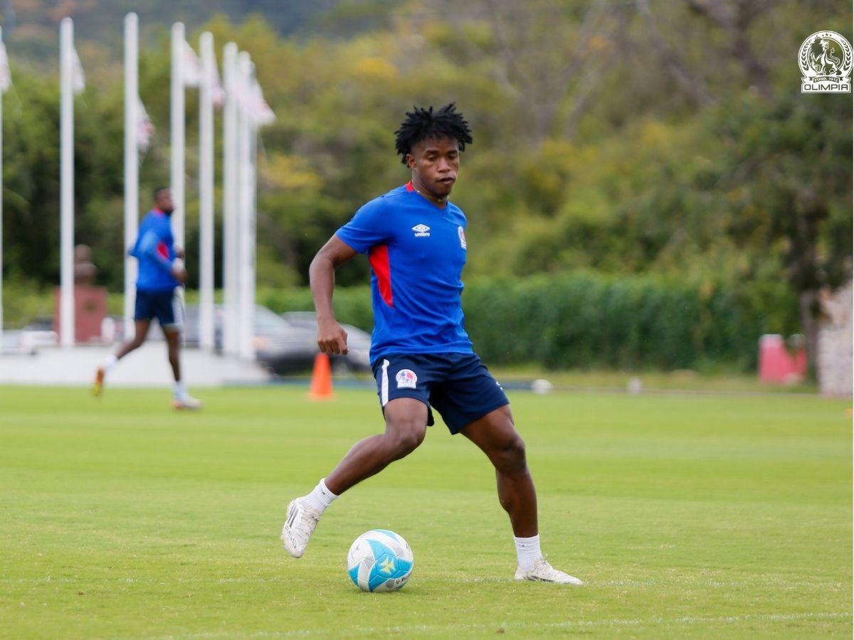 ¡Con una sorpresa y dos bajas! Así sería el 11 titular de Olimpia ante Real España en el inicio de la triangular del Apertura