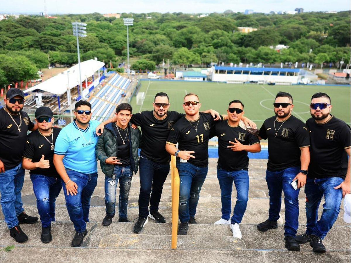 Furor catracho en Managua, la fiesta que prepara Honduras si clasifica al Mundial y chica de Nicaragua roba suspiros