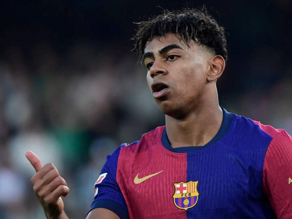 Lamine Yamal recibe regalo de 400 mil dólares de famoso cantante que no es grato para todos: El mejor del mundo