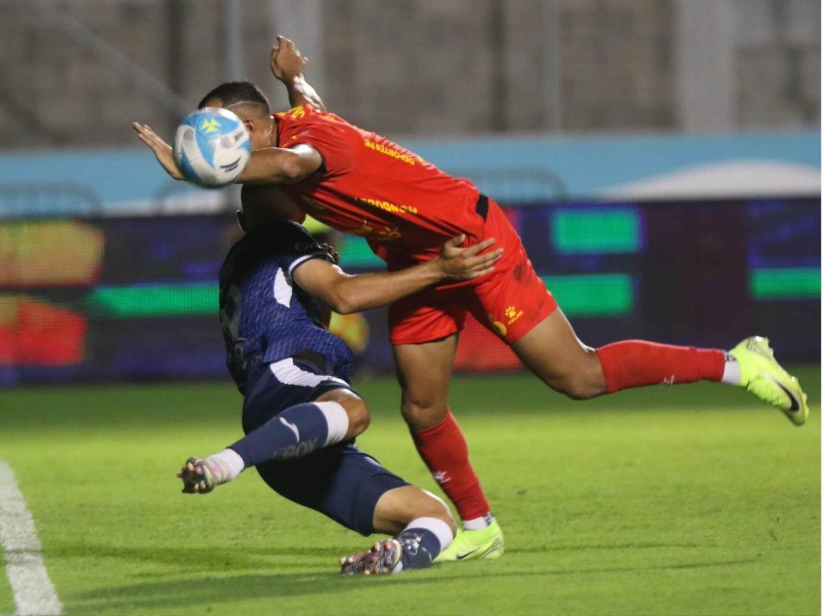 ¡Bailada al Motagua! Las imágenes de la humillante derrota del Ciclón ante Real España en el Nacional