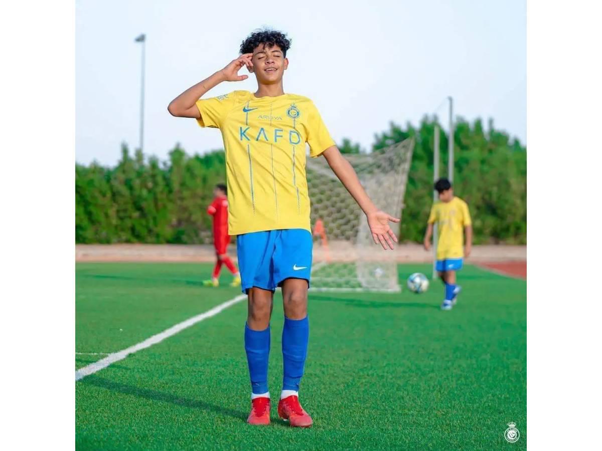 La exótica selección mundialista que tiene a Cristiano Ronaldo Jr en el radar para convocarlo