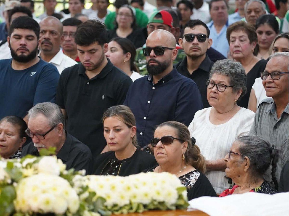 ¡Llanto, dolor y lágrimas! Así fue la triste misa de cuerpo presente de Orinson Amaya, presidente del Marathón