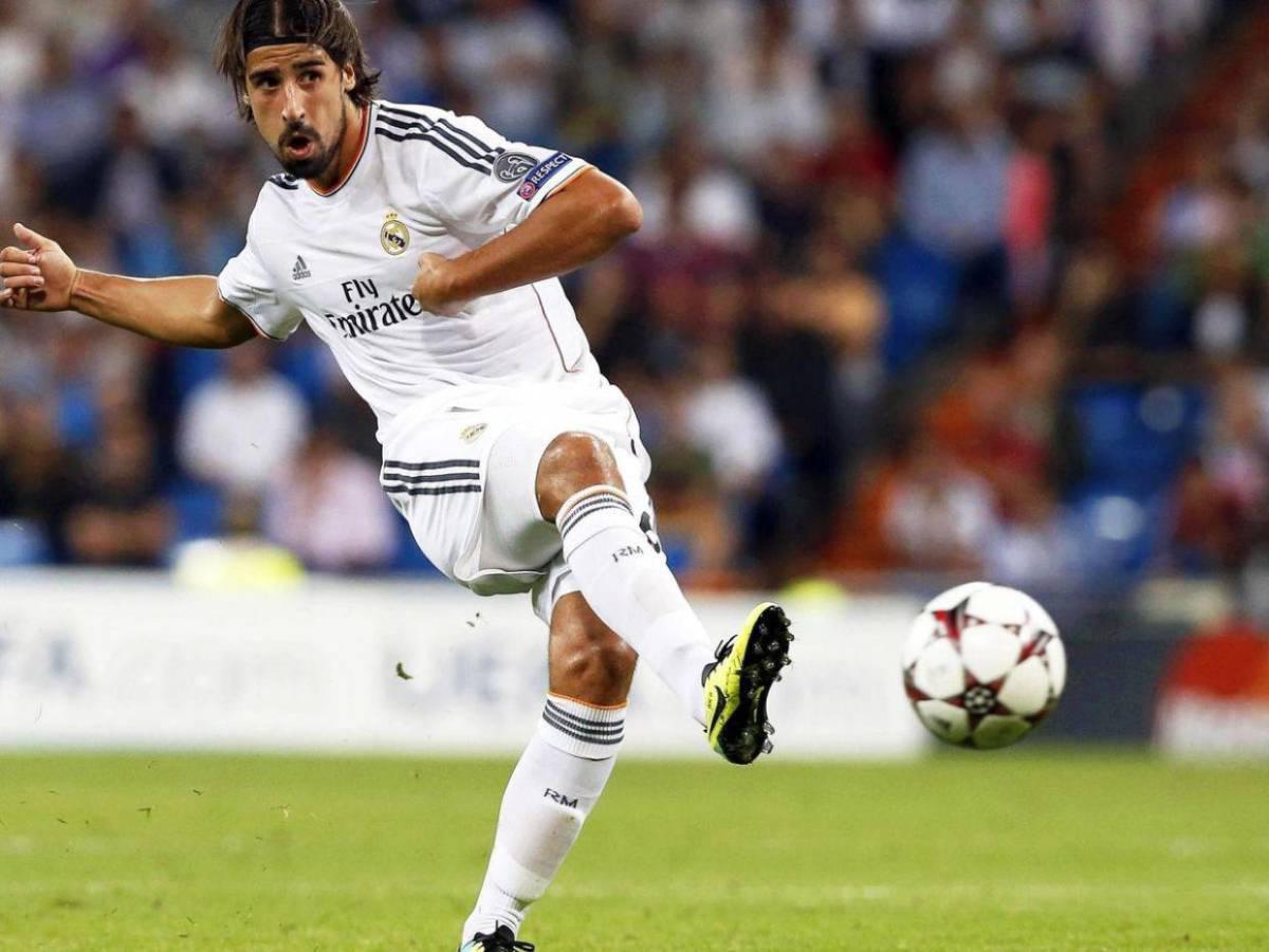 “Si quiere ser como Messi o Cristiano tiene que ser más respetuoso; cambiando gana tres o cuatro Balones de Oro”