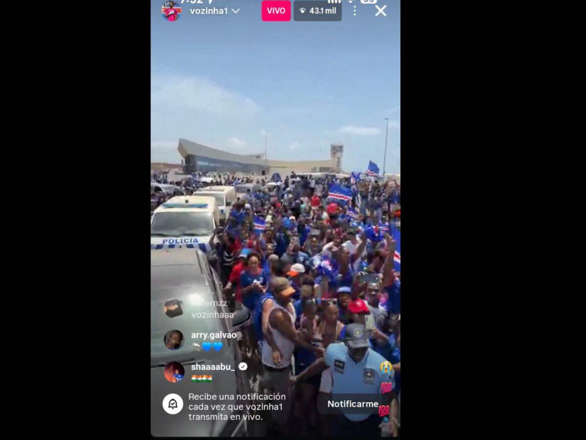 Vozinha aprovechó de su fama: así recibieron a Cabo Verde tras el histórico mundial