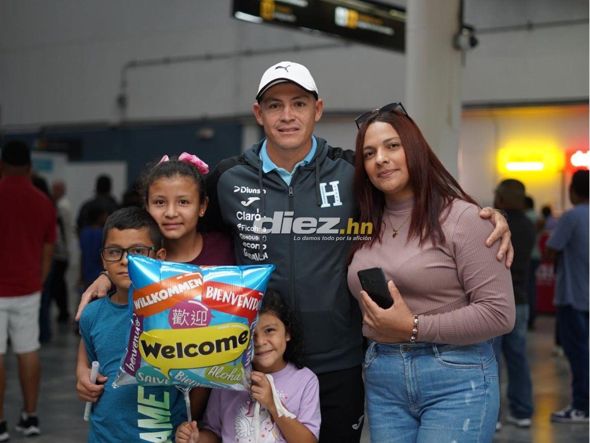Honduras regresó tras debutar en la Eliminatoria: la sorpresa que recibió el Chelito Martínez y el furor en el Villeda Morales