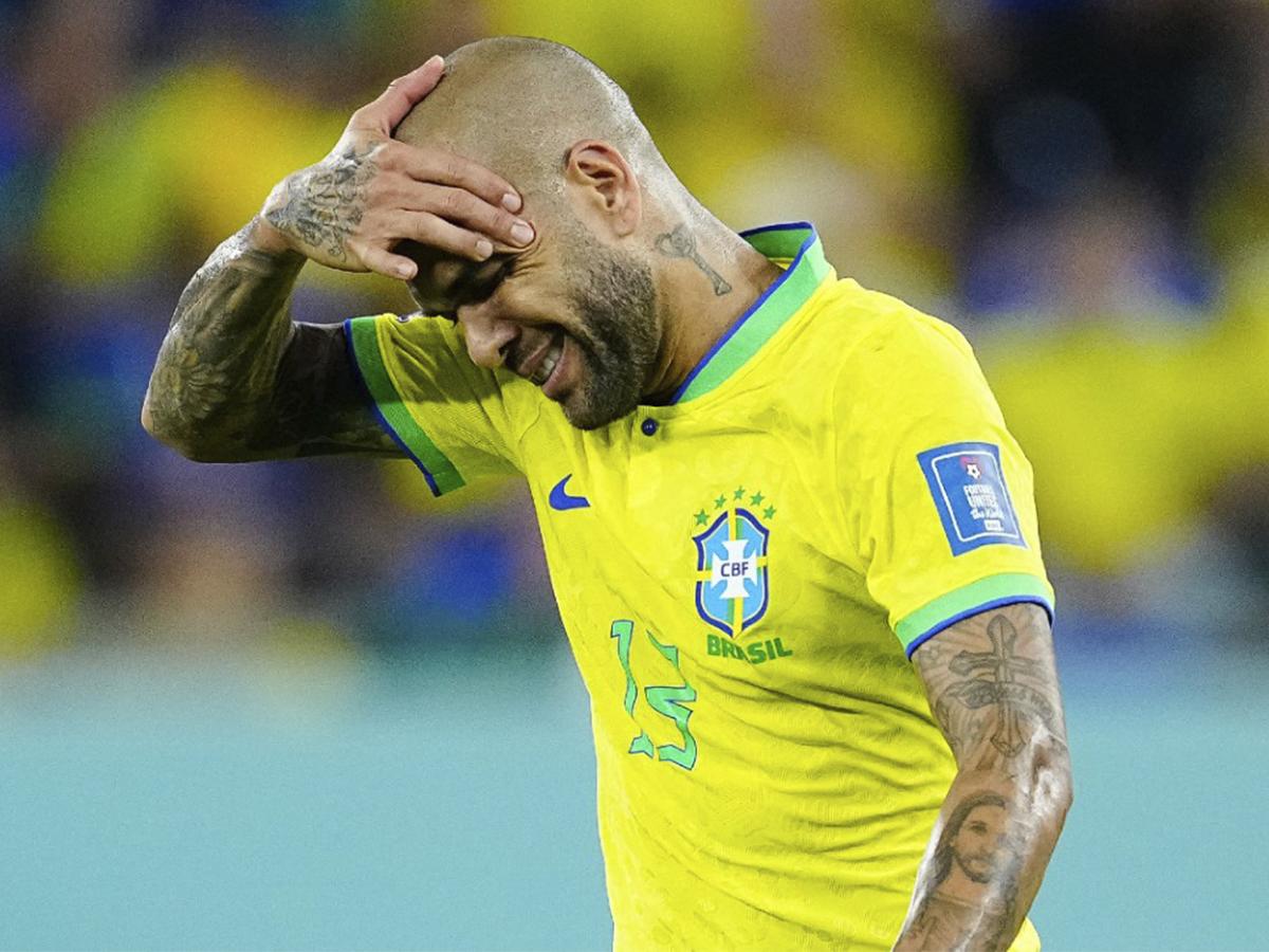 Oscuro panorama: informe forense confirma que hay restos de ADN de Dani Alves en el cuerpo de la víctima