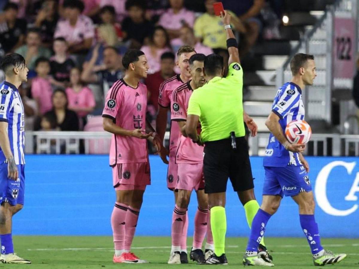 El motivo de la bronca de Messi con técnico de Monterrey y David Ruiz como villano en la Champions de Concacaf