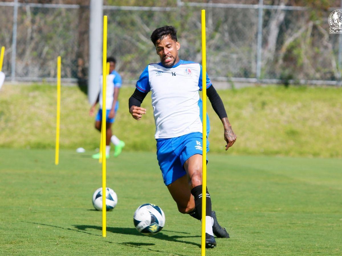 ¡Varios cambios! Olimpia y su modificado 11 titular para medirse al Victoria por el liderato de la Liga Nacional