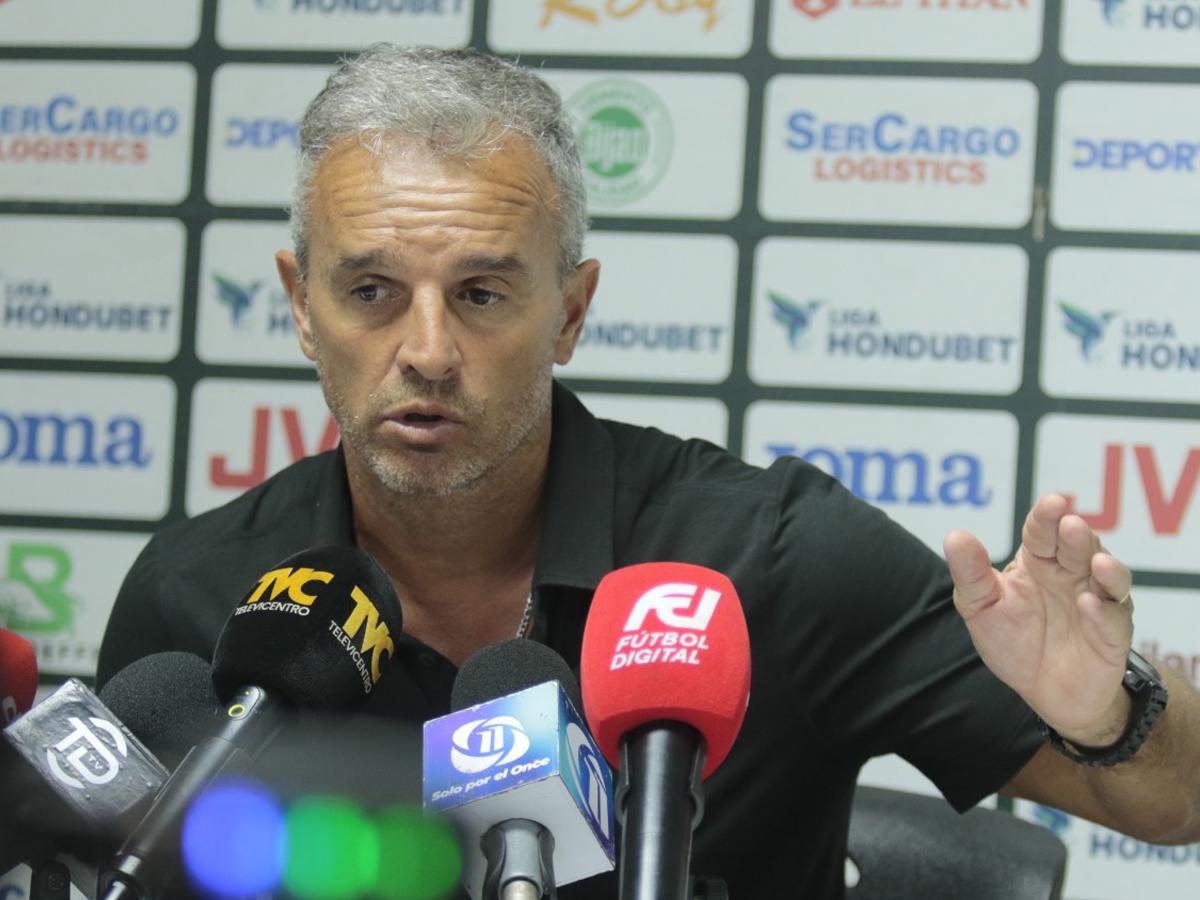 Lavallén responde a Názar y el mensaje a su equipo: No estamos lo suficientemente serenos a la hora de tomar decisiones