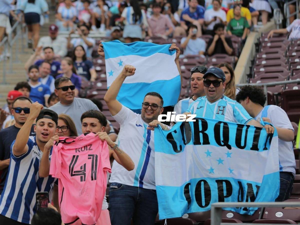 Keyrol Figueroa a todo pulmón: las otras fotos que no viste del Honduras-Argentina