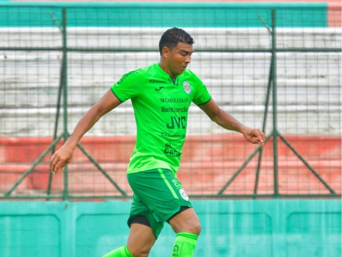 Fichajes: Olimpia firma refuerzo, baja en Real España y Platense ficha 4 jugadores