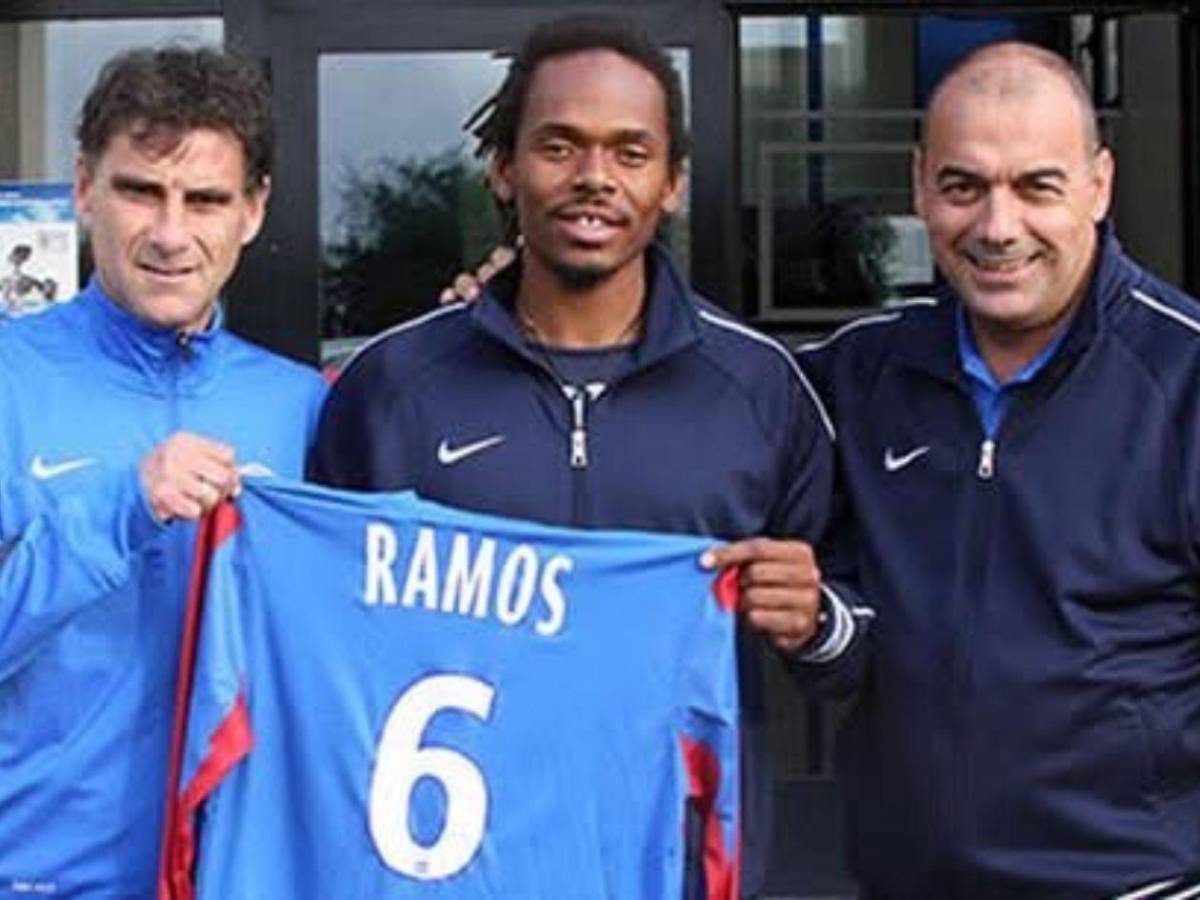Salió en el Panini 2010 y jugó Champions: así es la nueva vida de Luis Ramos