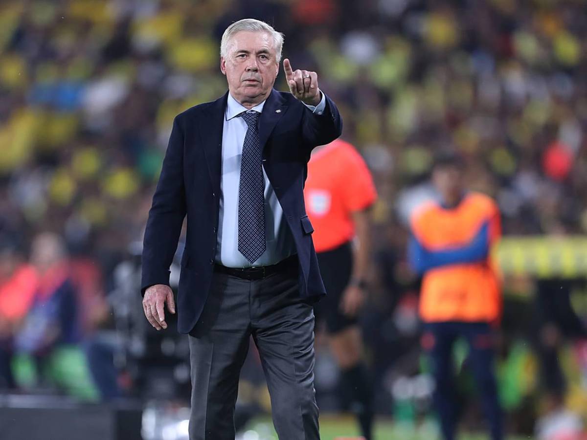 Amargo debut de Ancelotti, burlas a Vinicius, Vidal encaró a De Paul, Messi regresa y futbolista vuelve a jugar con Brasil