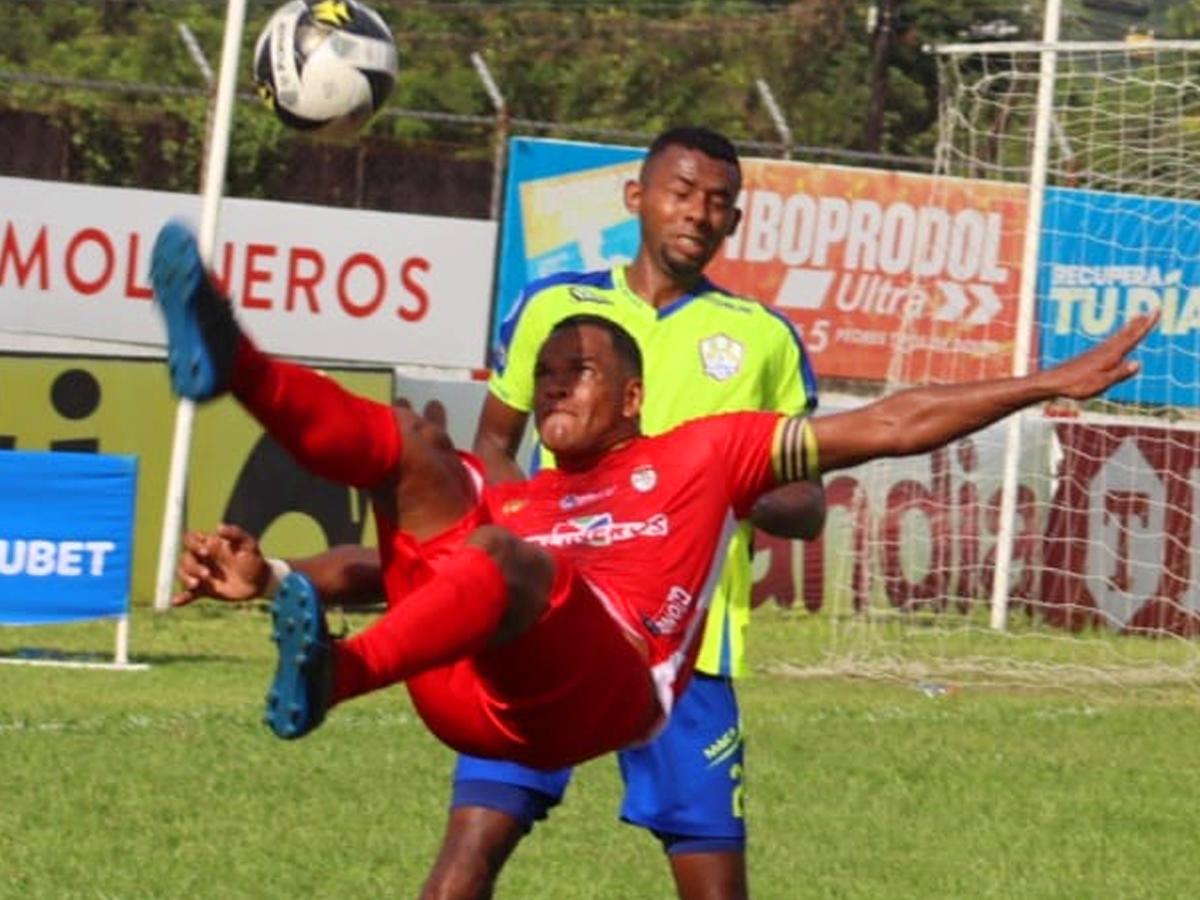 Real Sociedad deja ir el triunfo ante Olancho FC en partido donde Armando Castro no les pitó claro penal