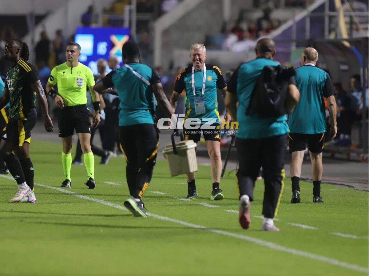 No se vio en TV: los rostros de la frustración de la Selección de Honduras tras perder ante Jamaica por Nations League