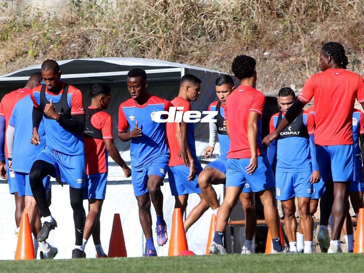 Curioso look en Olimpia, nuevos rostros y Elis a tope: así preparó el Rey de Copas su último entrenamiento previo al debut
