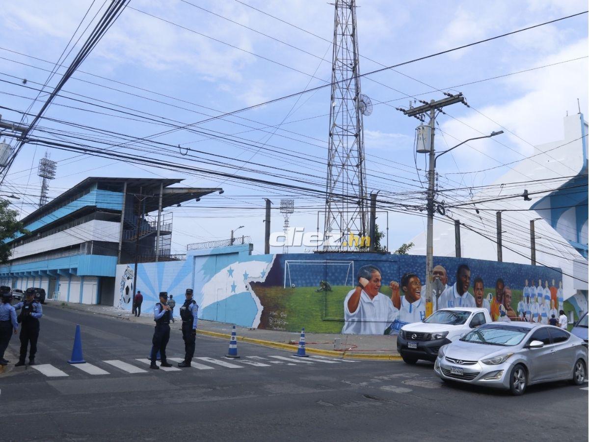 Las personalidades y la bella pintura que sorprendió: ¡el ambientazo previo a la reapertura del Estadio Morazán!