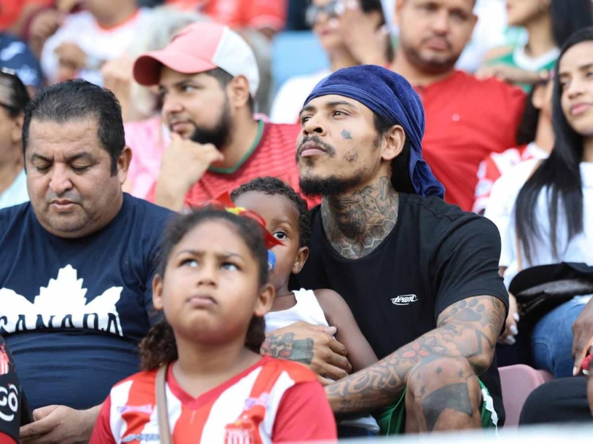 FICHAJES: Delantero se acerca a Motagua y saldría un Auzmendi, seleccionado iría a Alemania y noticias en Olimpia